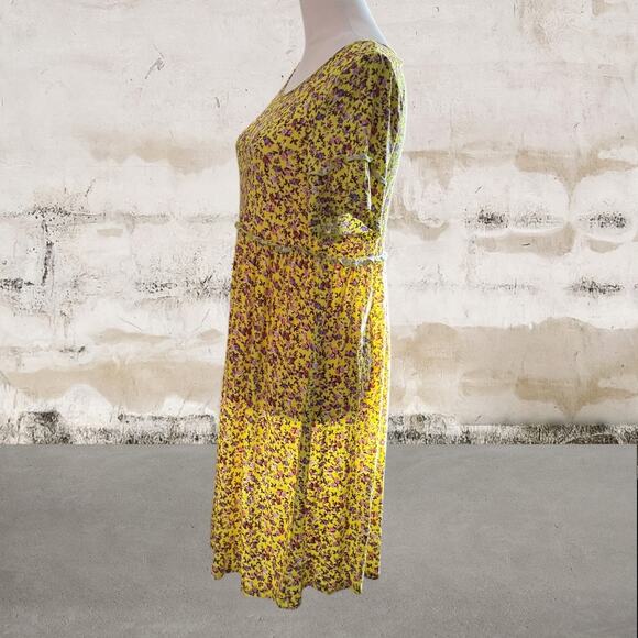 Love & Fire NWT Yellow With Ditsy Floral Summer Dress Size Large - Picture 2 of 5
